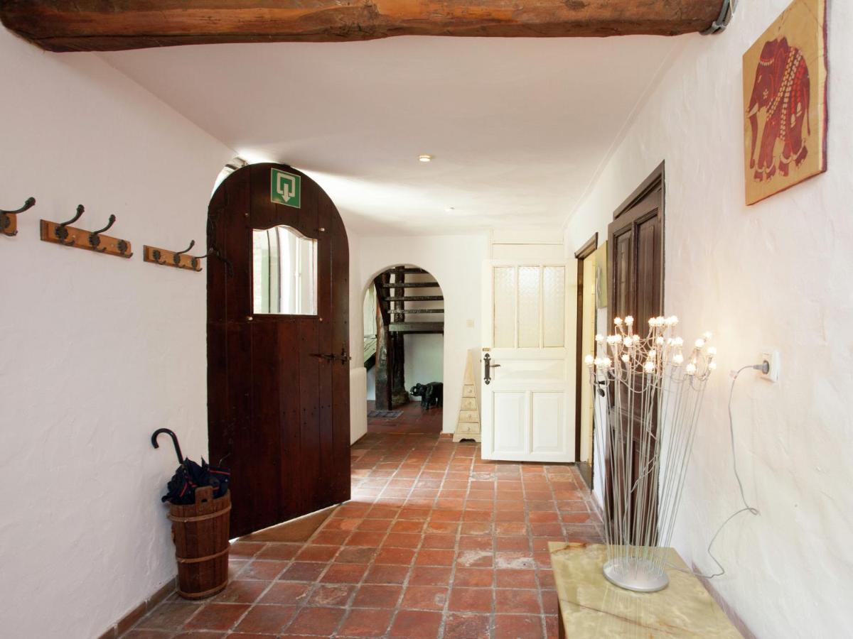 Magnificent Farmhouse In Sint Joost Kültér fotó